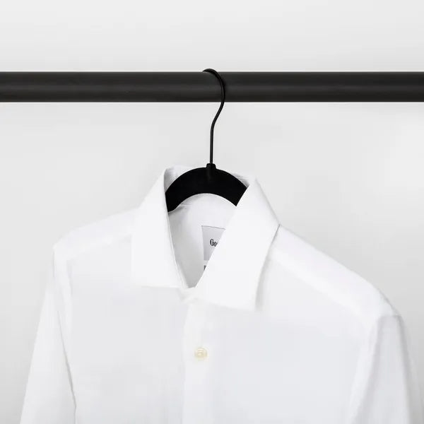 Velvet Suit Hangers, 30 Pack - Slim Flocked Clothes Hangers for Shirts, Dresses, Sweaters and Suits, Black